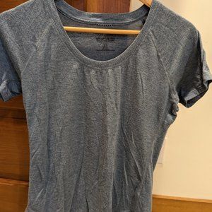 Women's Patagonia Capilene cool trail shirt Size M